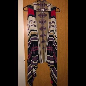 Women long tapered sweater vest-large